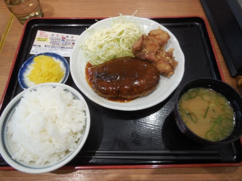 モテナス玉名 (2)