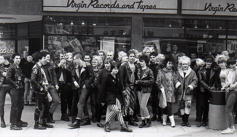 Punks-in-Bristol-1980-1.jpg
