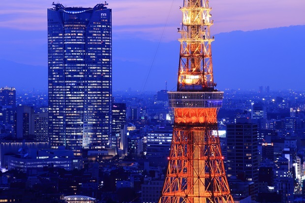 世界貿易センタービル 東京タワーライトアップ