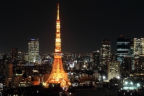 世界貿易センタービル 東京タワーライトアップ